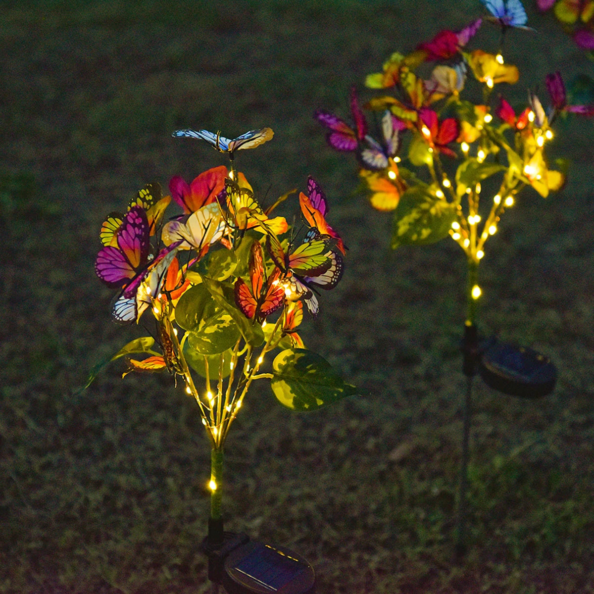 Solcellsdriven marklampa med fjärilsblomma, solcellsdriven trädgårdslampa för utomhusbruk, plastmaterial, utmärkt för , gård och gräsmatta